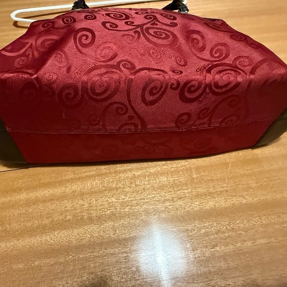 Brighton Mevelyn Travel Shoulder Bag - Picture 7 of 12